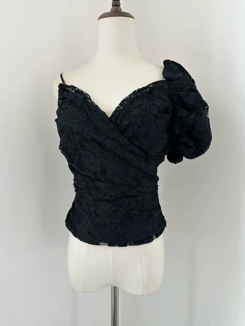 Vivienne Westwood Vivienne Westwood size42 corsage Size M / US 6-8 / IT 42-44 - 1 Thumbnail