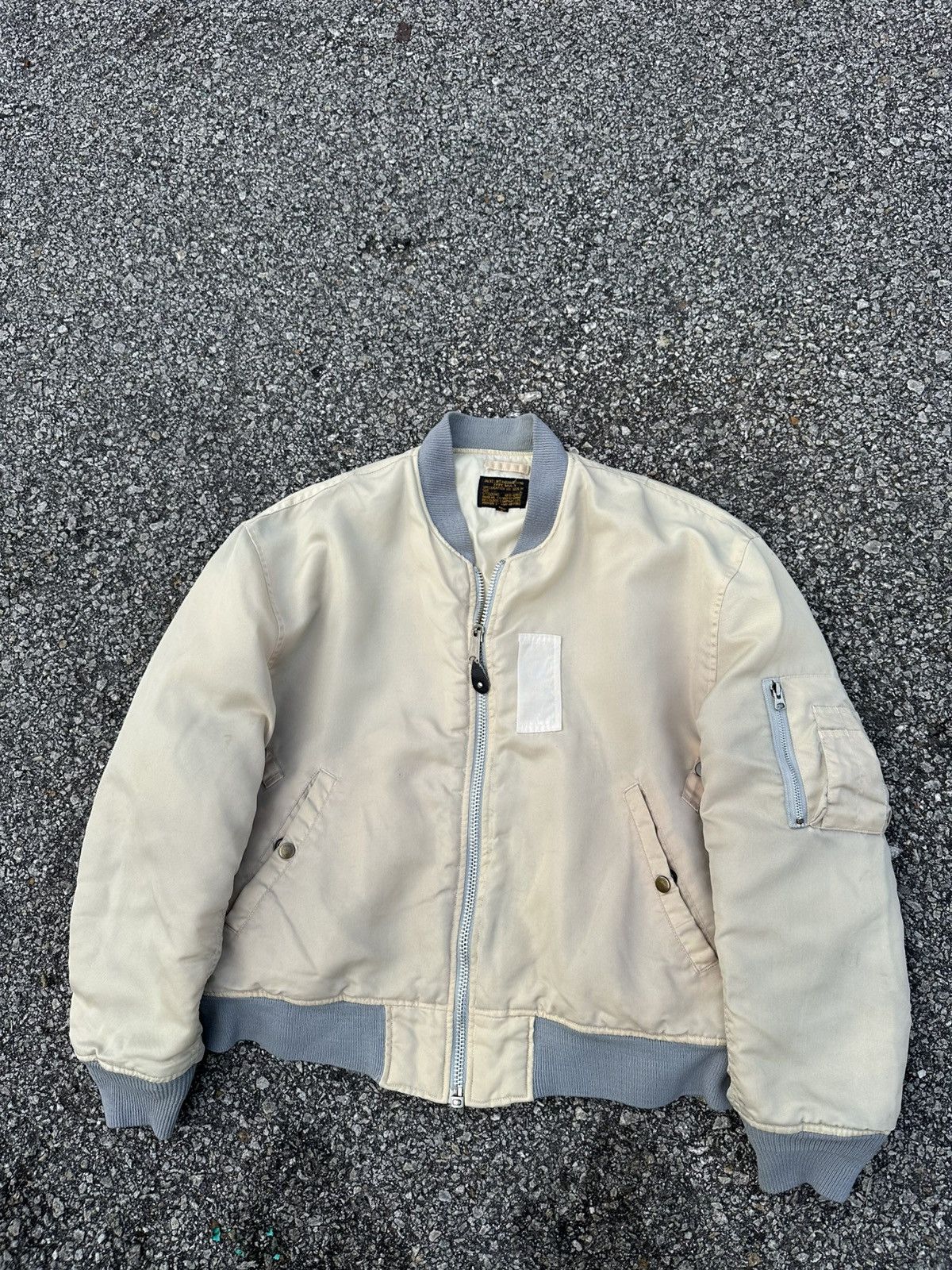 Vintage 🪖Vintage Sun Faded MA-1 Man Intermediate Bomber Jacket Size US M / EU 48-50 / 2 - 2 Thumbnail