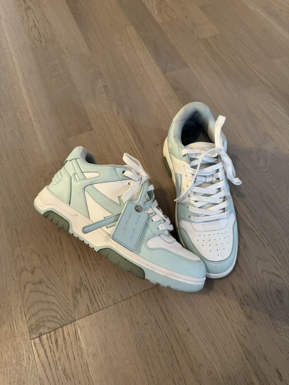 Off-White OFF-WHITE sneakers size 41 see photo with insole measurement Size US 11 / IT 41 - 1 Thumbnail