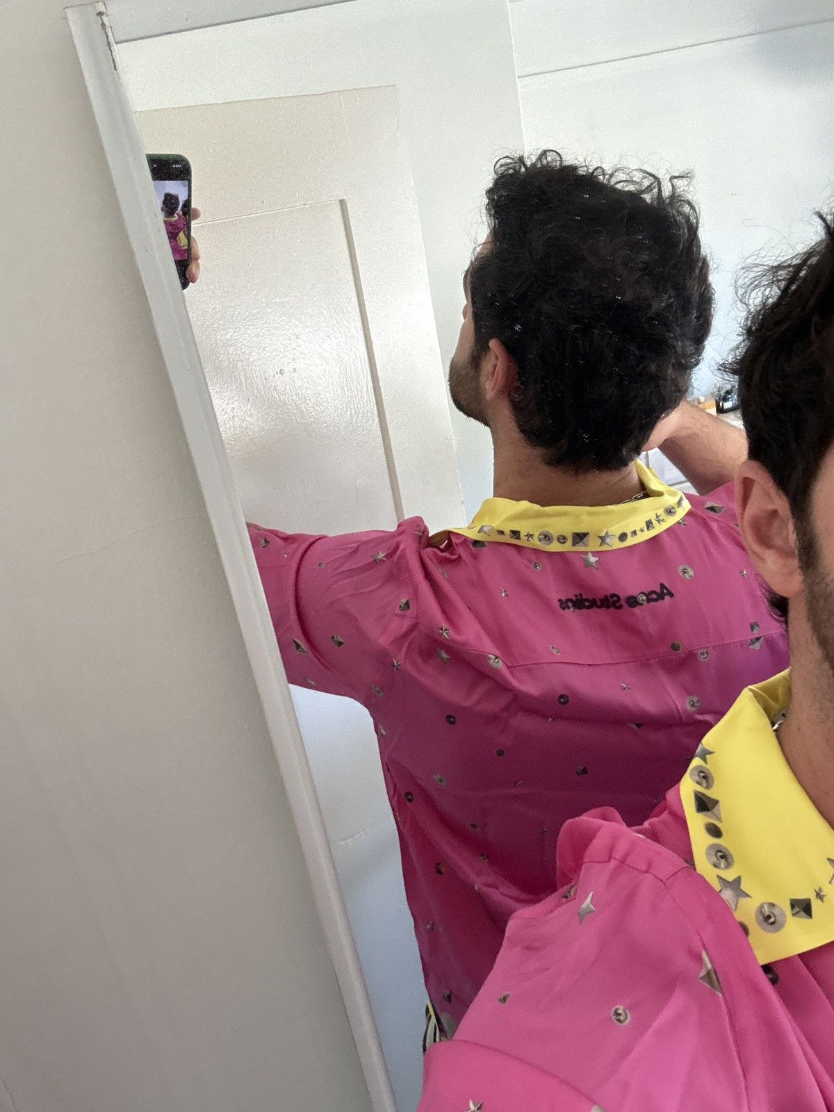 Acne Studios Printed Button Up Shirt in Fuschia Pink Size US M / EU 48-50 / 2 - 2 Thumbnail