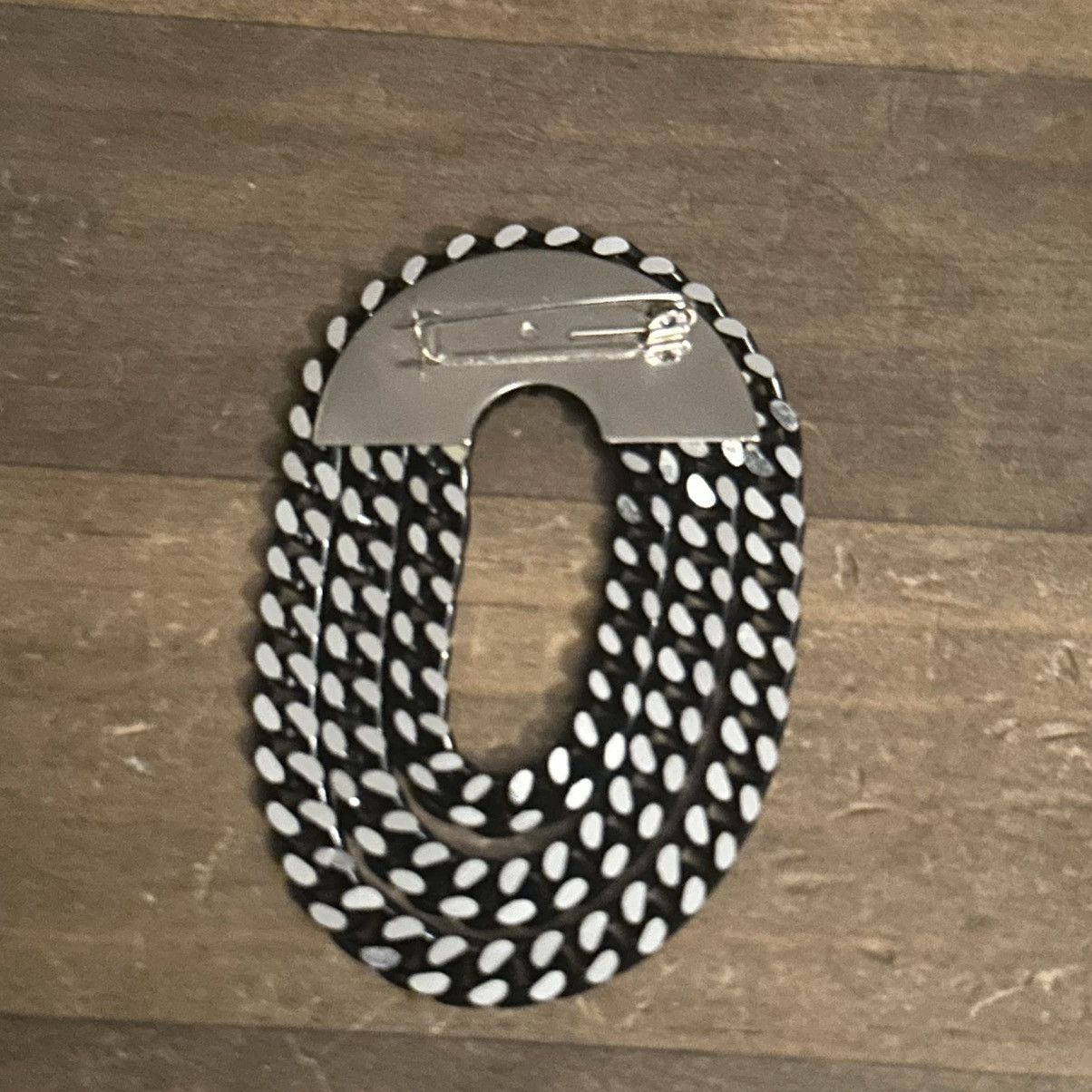 Vintage Vintage black and silver swag chain brooch Size ONE SIZE - 3 Thumbnail