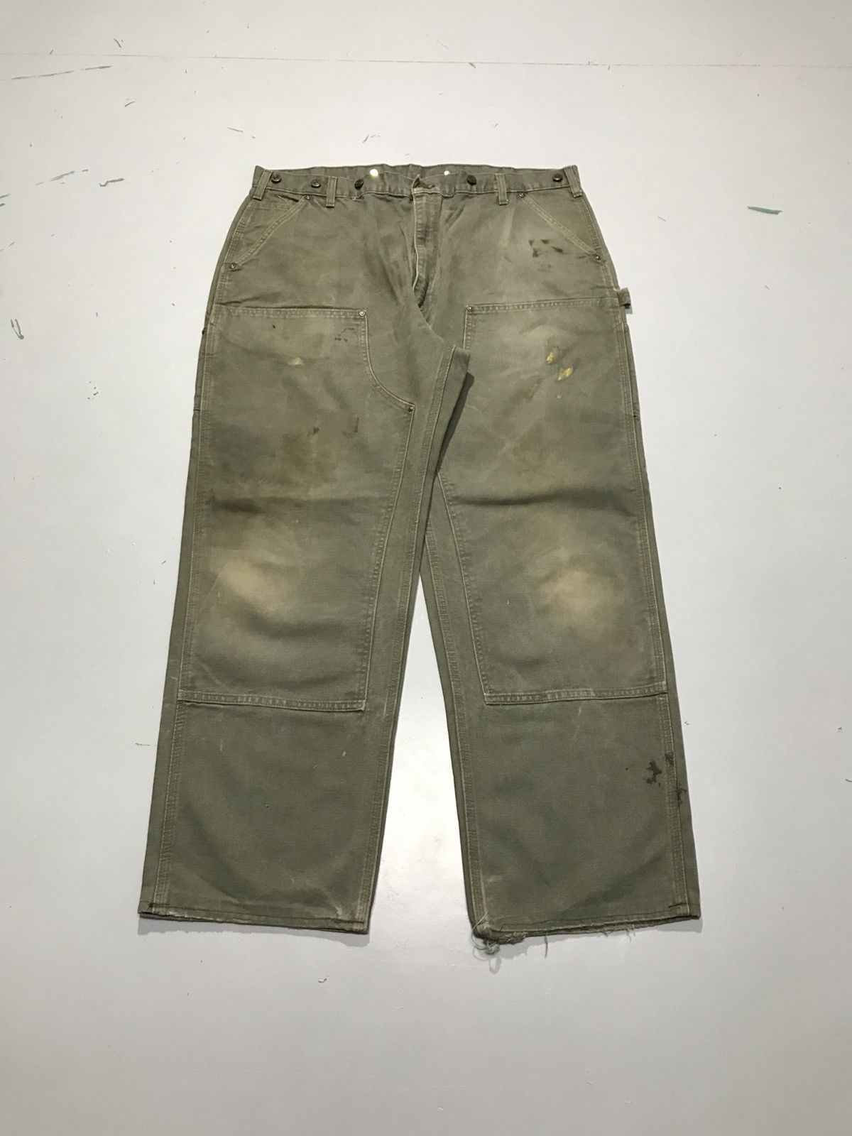 Vintage carhartt B136 MOS carpenter denim