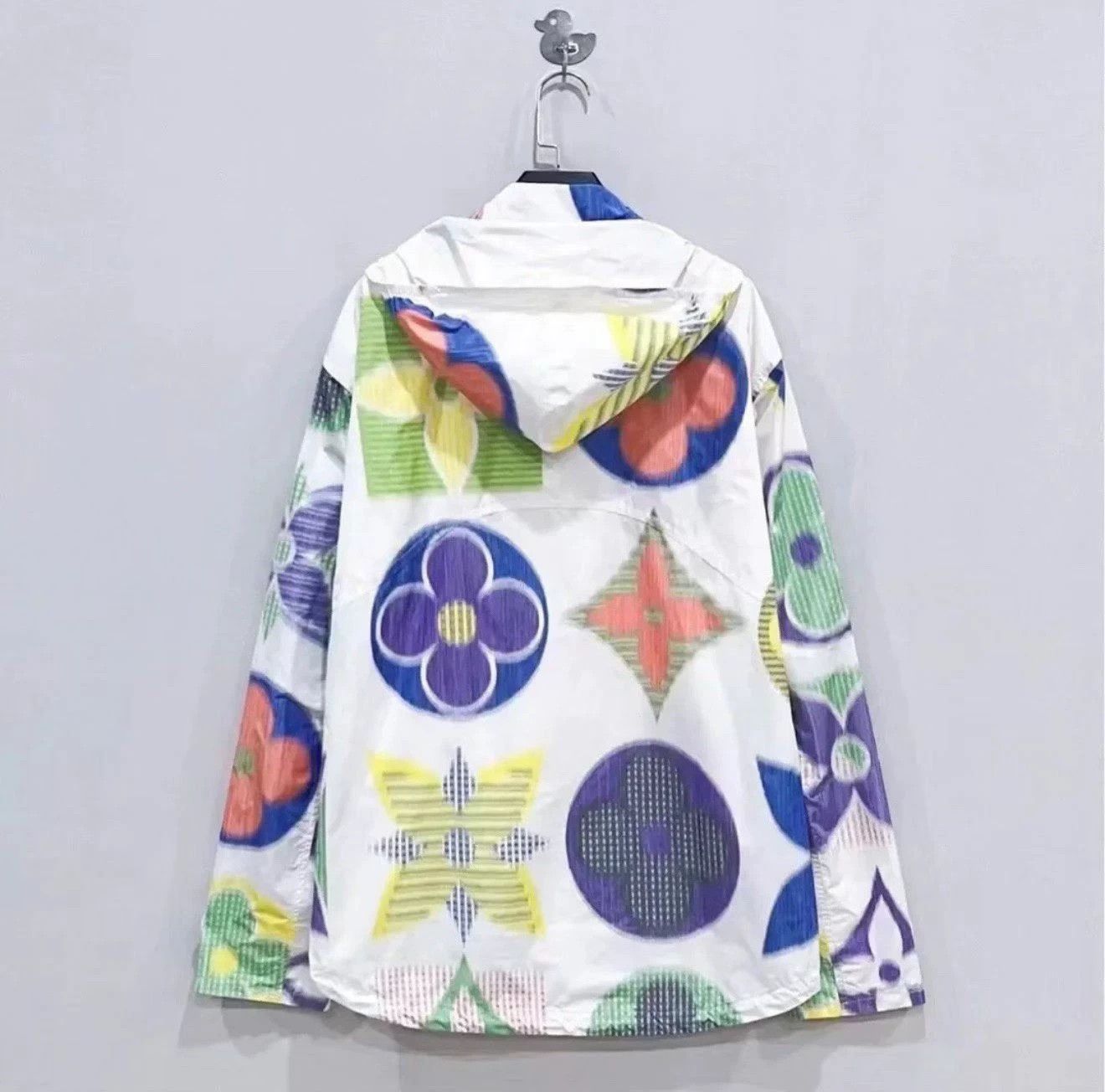 Louis Vuitton Louis Vuitton floral all-over logo windbreaker jacket Size L / US 10 / IT 46 - 2 Thumbnail