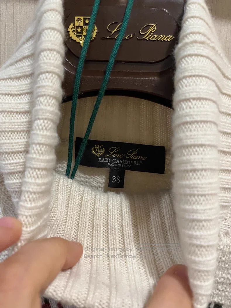 Loro Piana Loro Piana Snowflake Baby Cashmere Sweater Size XS / US 0-2 / IT 36-38 - 4 Thumbnail