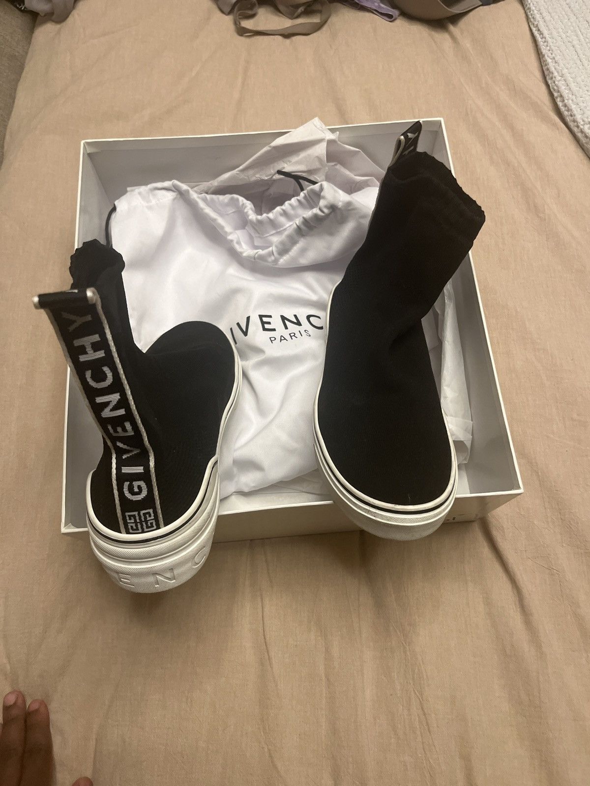 Givenchy Givenchy George V Sock Size US 9 / EU 42 - 3 Thumbnail