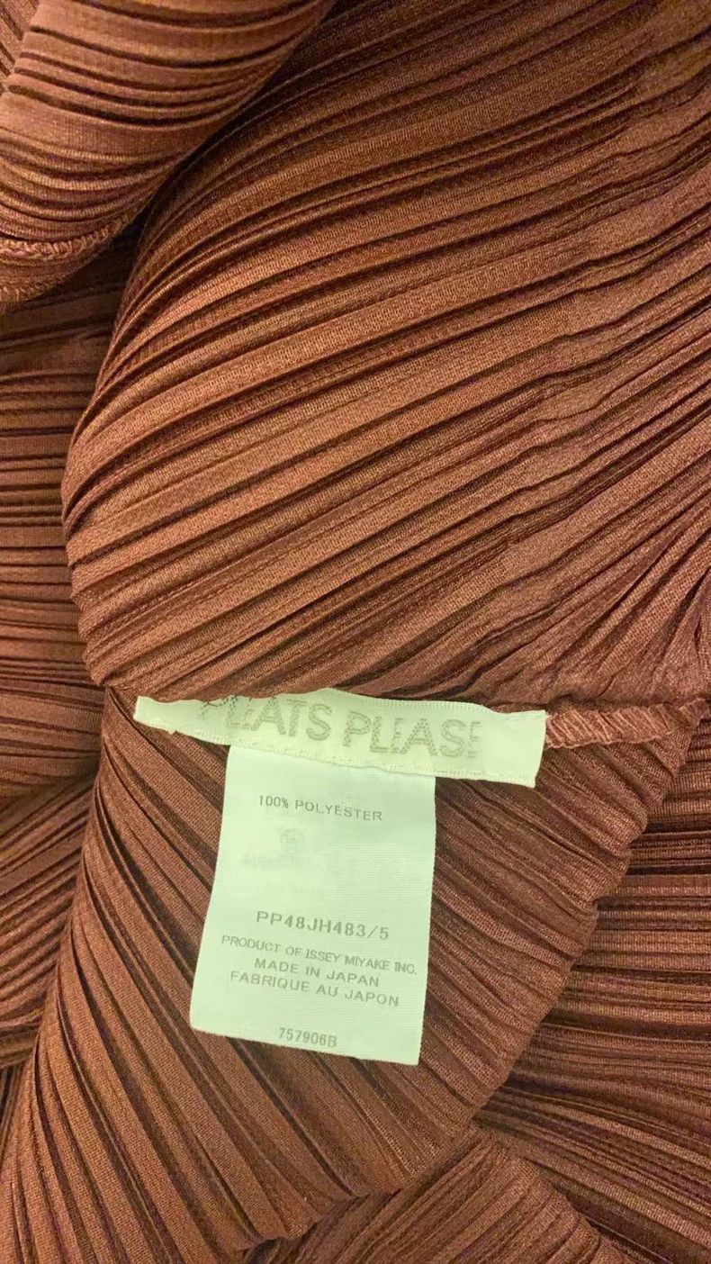 Issey Miyake Issey Miyake size:5 Bordeaux red shining dress Size XS / US 0-2 / IT 36-38 - 4 Thumbnail