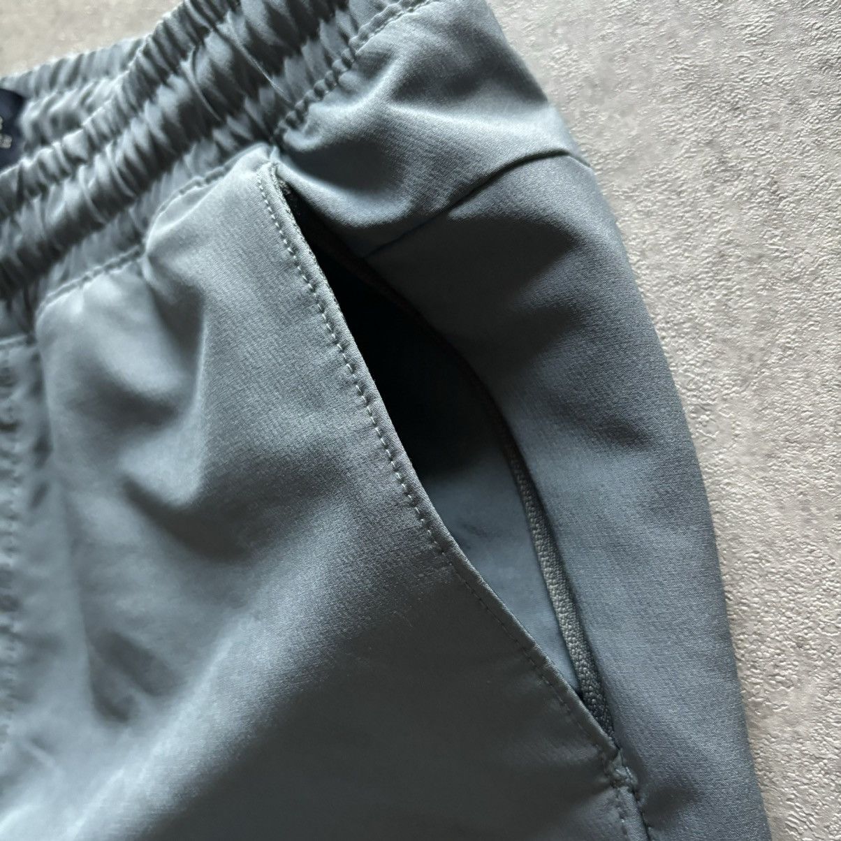 Abercrombie & Fitch Blue Abercrombie and fitch athletic joggers Size US 30 / EU 46 - 5 Thumbnail