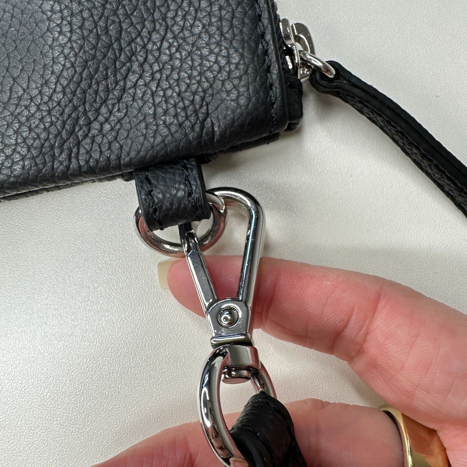 Swarovski Swarovski Black Quilted Leather & Crystals Zip Close Clutch Size ONE SIZE - 7 Thumbnail