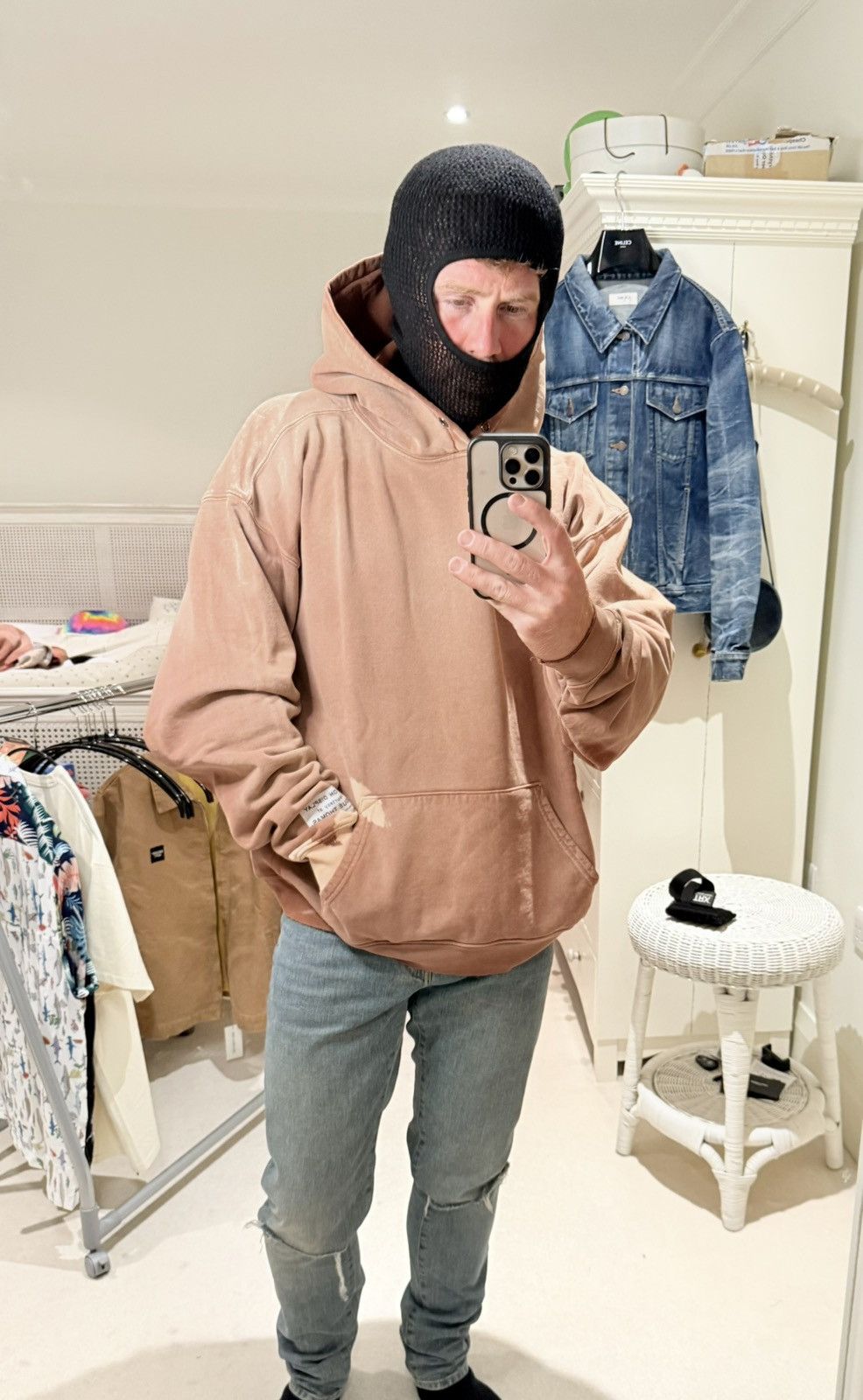 Gallery Dept. Gallery Dept hoodie bleached distressed logo M ventura logo Size US M / EU 48-50 / 2 - 7 Thumbnail