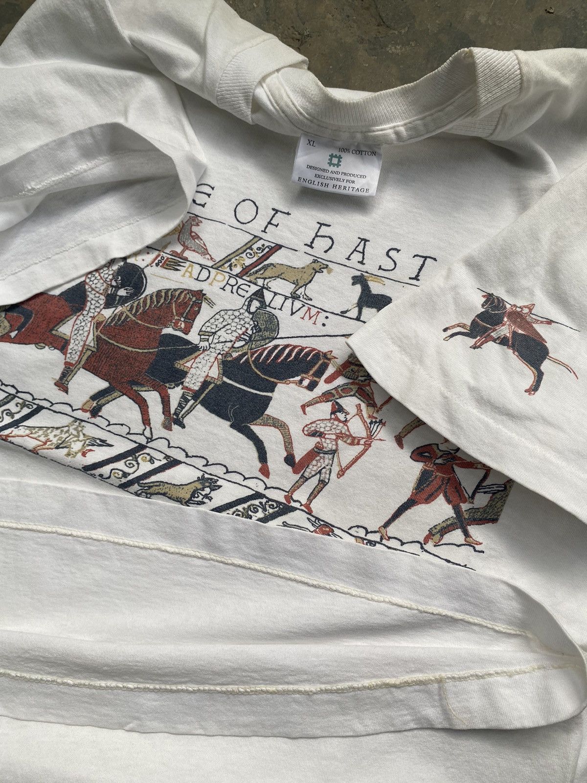 Other Vintage 90’s Battle of Hasting — English Heritage Size US XL / EU 56 / 4 - 1 Thumbnail