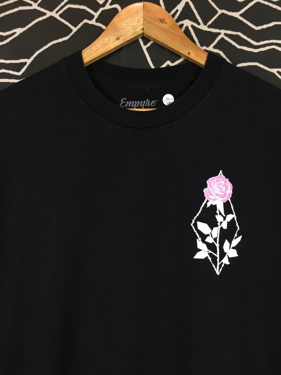 Empyre × Vintage Empyre Clothing Eden Flora Rose Black Tee Size US L / EU 52-54 / 3 - 7 Thumbnail