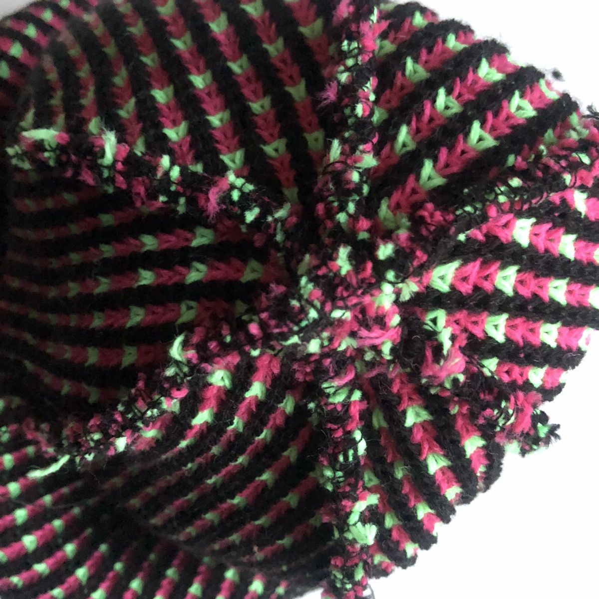 Other No Brand Tricolor Beanie Size ONE SIZE - 3 Thumbnail