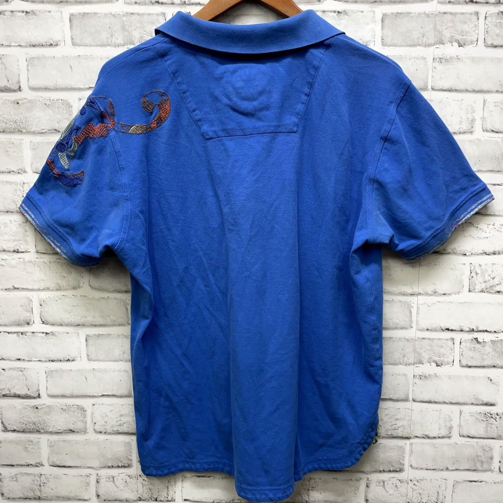 Robert Graham Robert Graham blue polo shirt Mens Size L Size US L / EU 52-54 / 3 - 5 Thumbnail