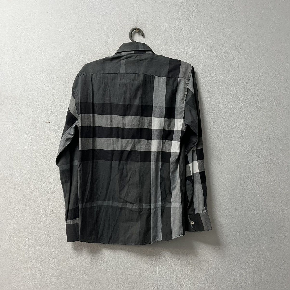 Burberry Burberry shirt Size US S / EU 44-46 / 1 - 9 Thumbnail