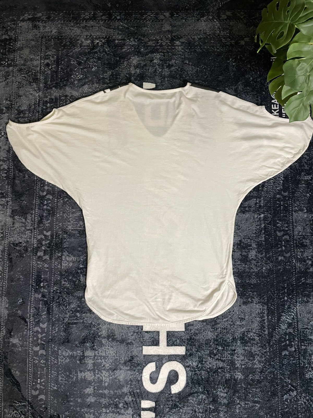 Maison Margiela MM6 Maison Margiela Longhair Tee Size US M / EU 48-50 / 2 - 13 Thumbnail