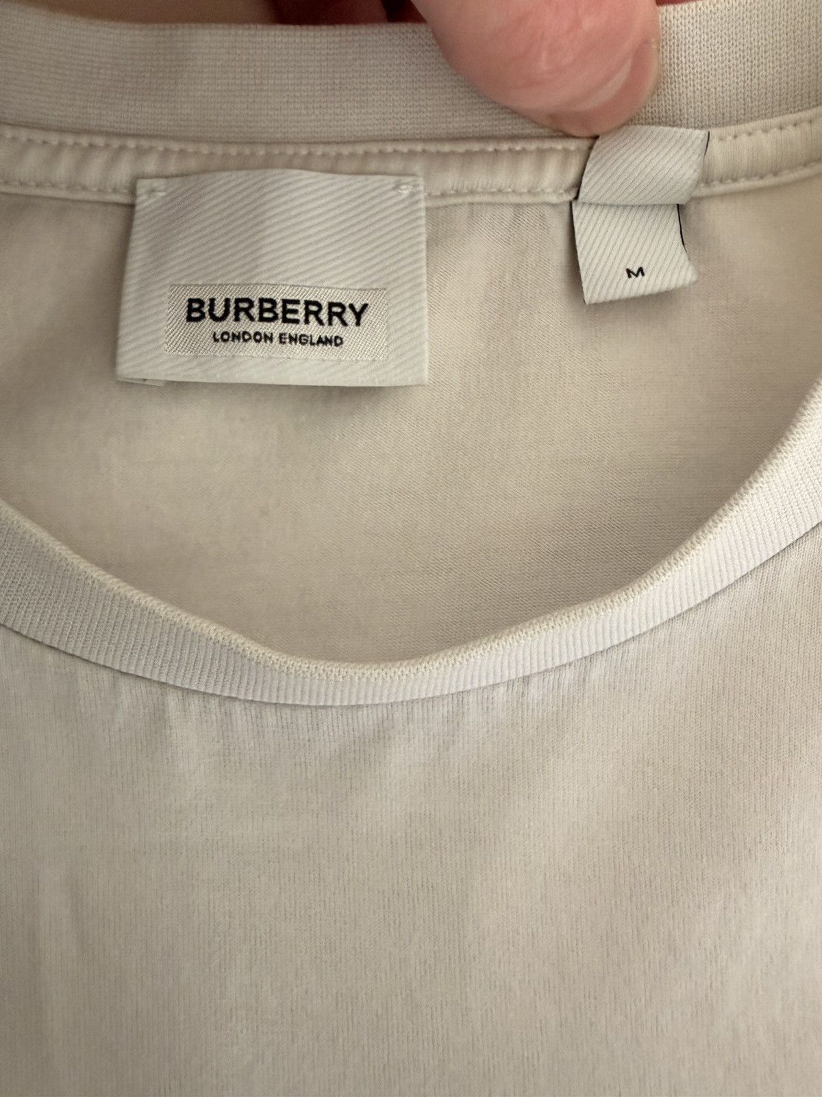 Burberry Burberry Sleeve Logo T-Shirt Size US M / EU 48-50 / 2 - 4 Thumbnail