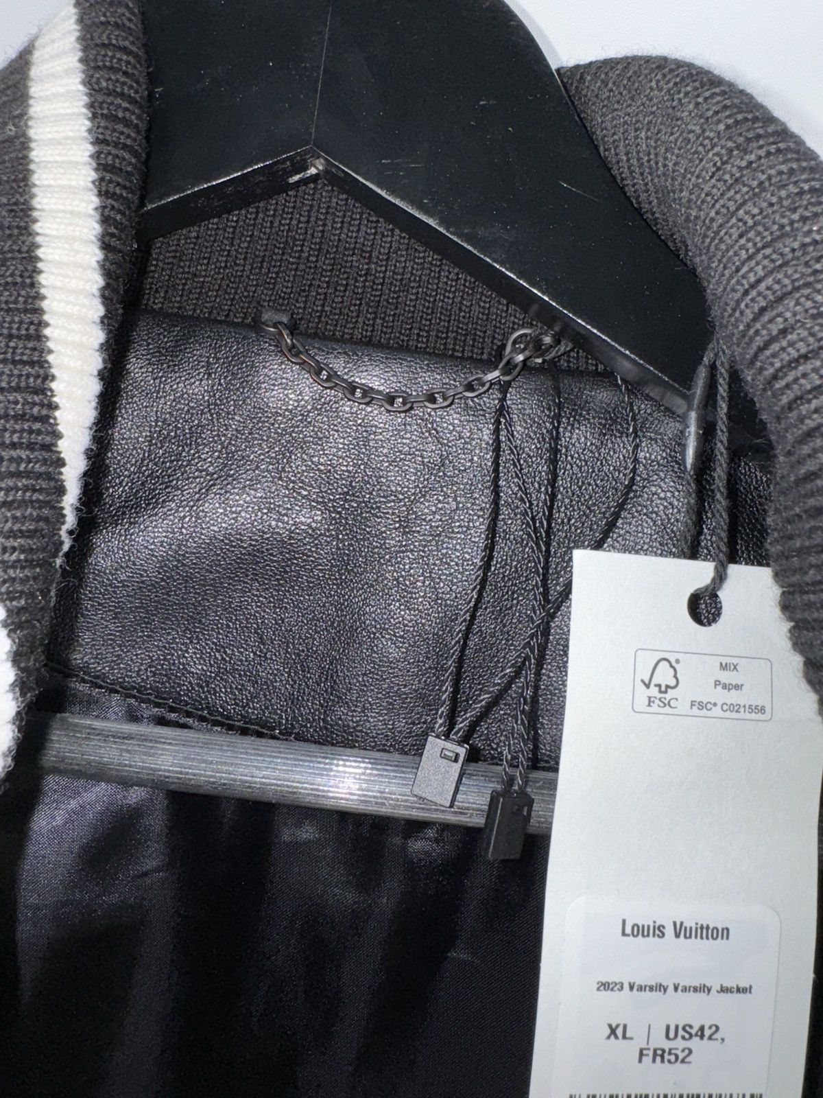 Louis Vuitton × Virgil Abloh Lv varsity jacket Size US L / EU 52-54 / 3 - 10 Thumbnail