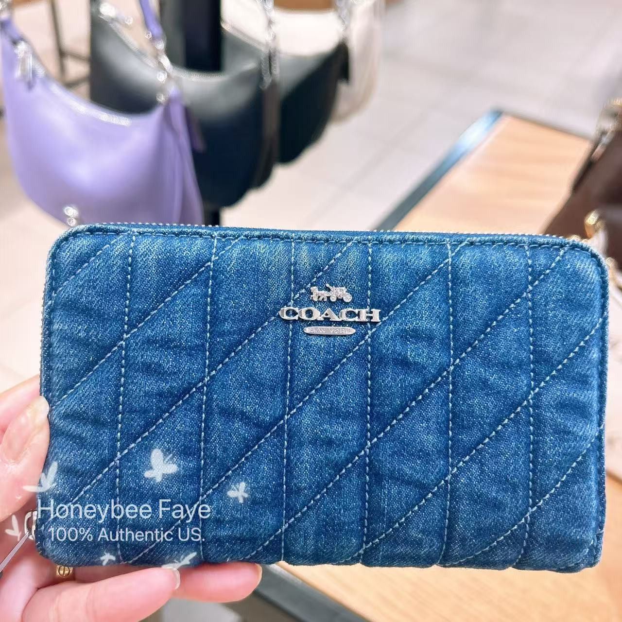 Coach Medium Id Zip Wallet With Quilting CAP29 Size ONE SIZE - 2 Thumbnail