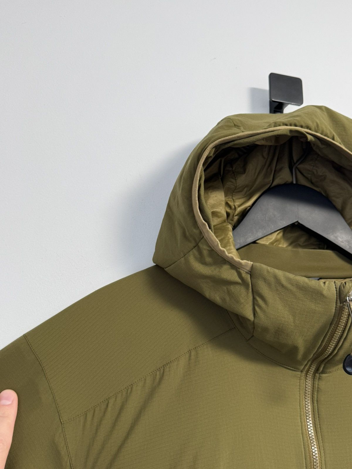 Arc'teryx Arc'teryx Atom AR Hoody Green Jacket Outdoor Size US L / EU 52-54 / 3 - 11 Thumbnail