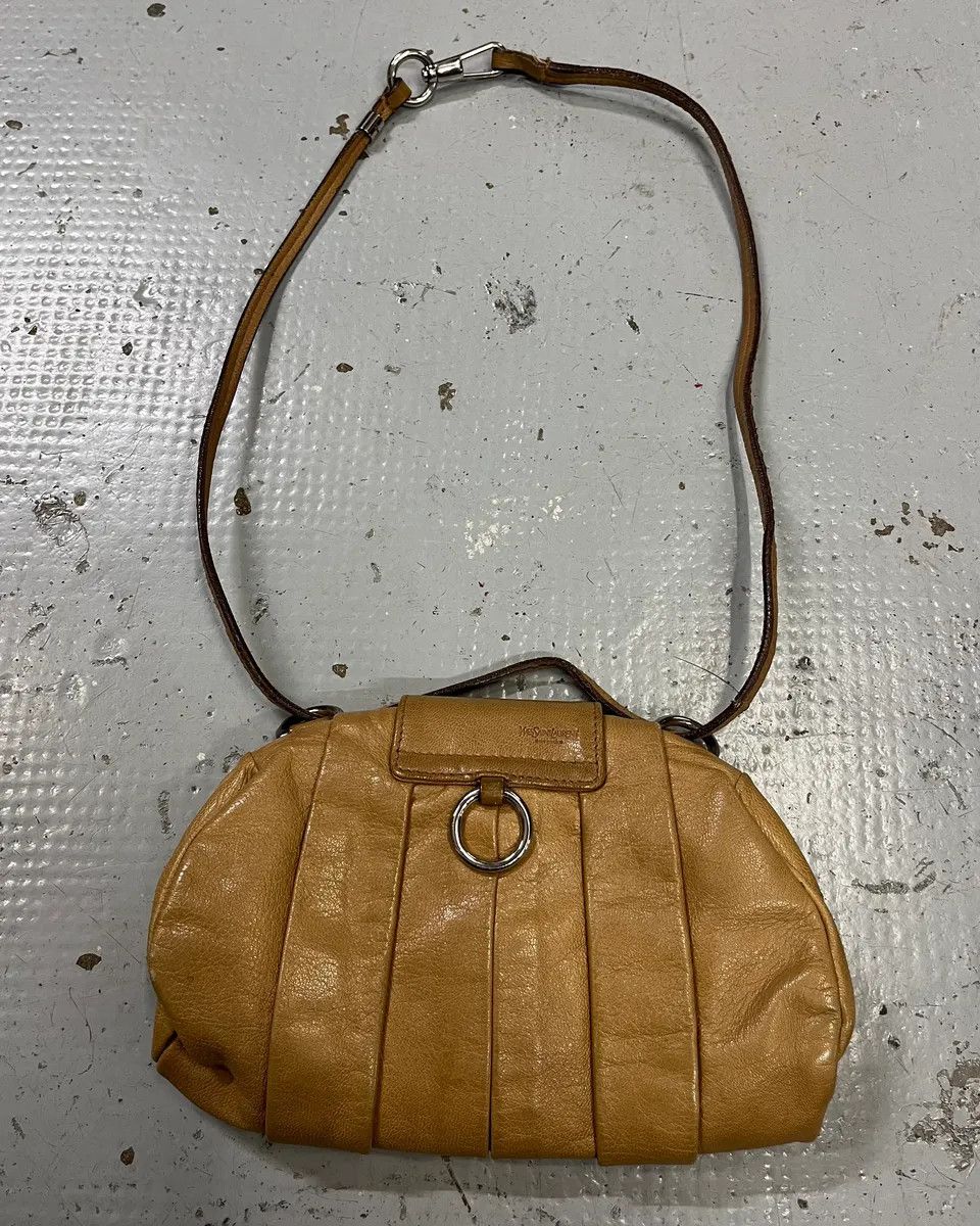 Yves Saint Laurent 2000s Yves Saint Laurent Lips Beige Leather Shoulder Bag by Tom Ford Size ONE SIZE - 8 Thumbnail