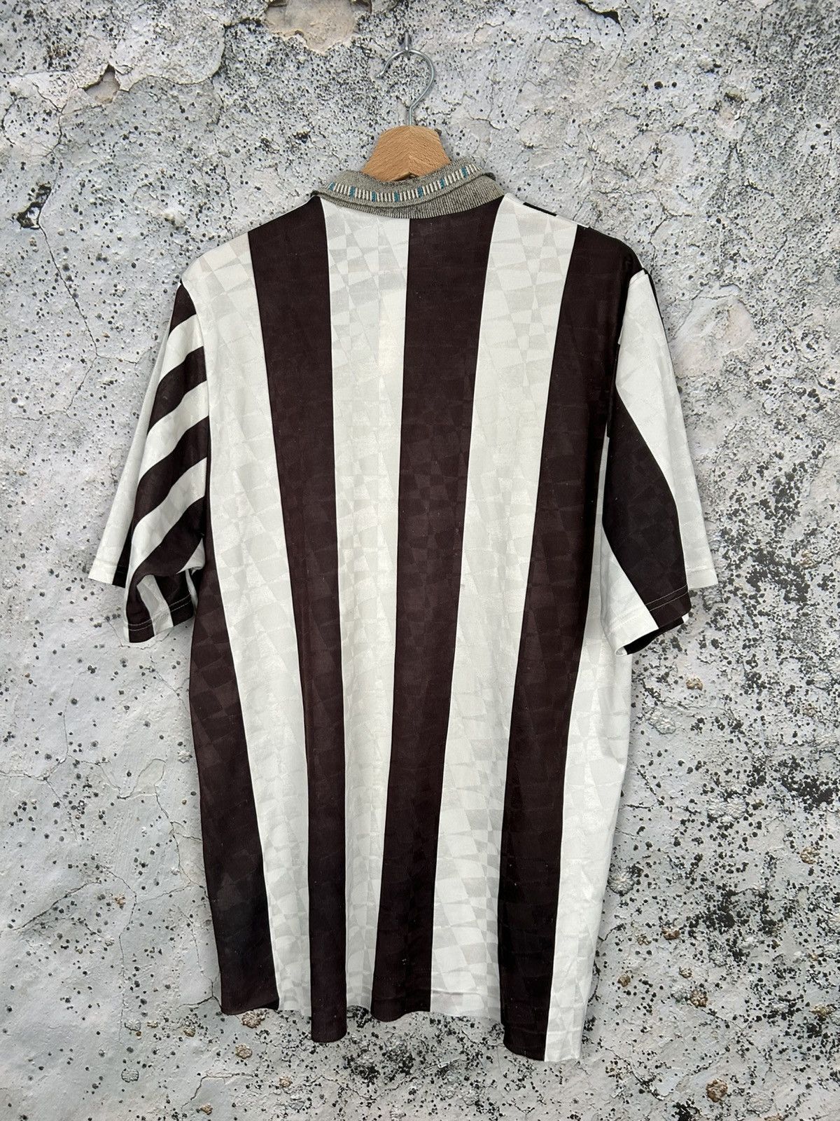 Umbro Vintage 1990 Newcastle United Umbro Soccer Jersey Archive Size US XL / EU 56 / 4 - 6 Thumbnail