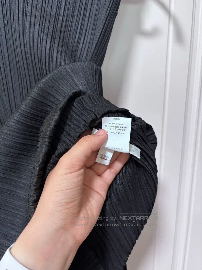 Issey Miyake Issey Miyake Black Pleated Sleeveless Midi Top Size L / US 10 / IT 46 - 4 Thumbnail