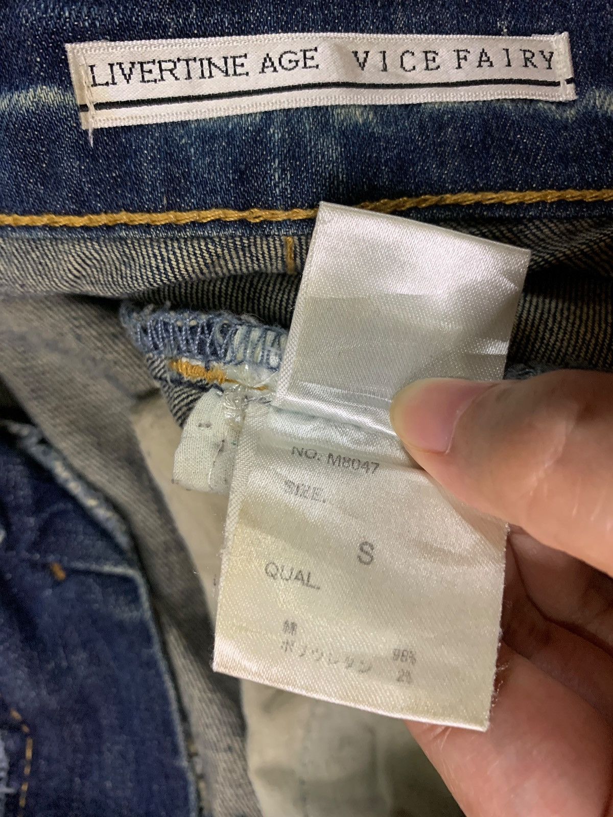 Japanese Brand Vintage Japanese Brand Rusty Wash Distressed Bleach Jeans Size US 32 / EU 48 - 10 Thumbnail