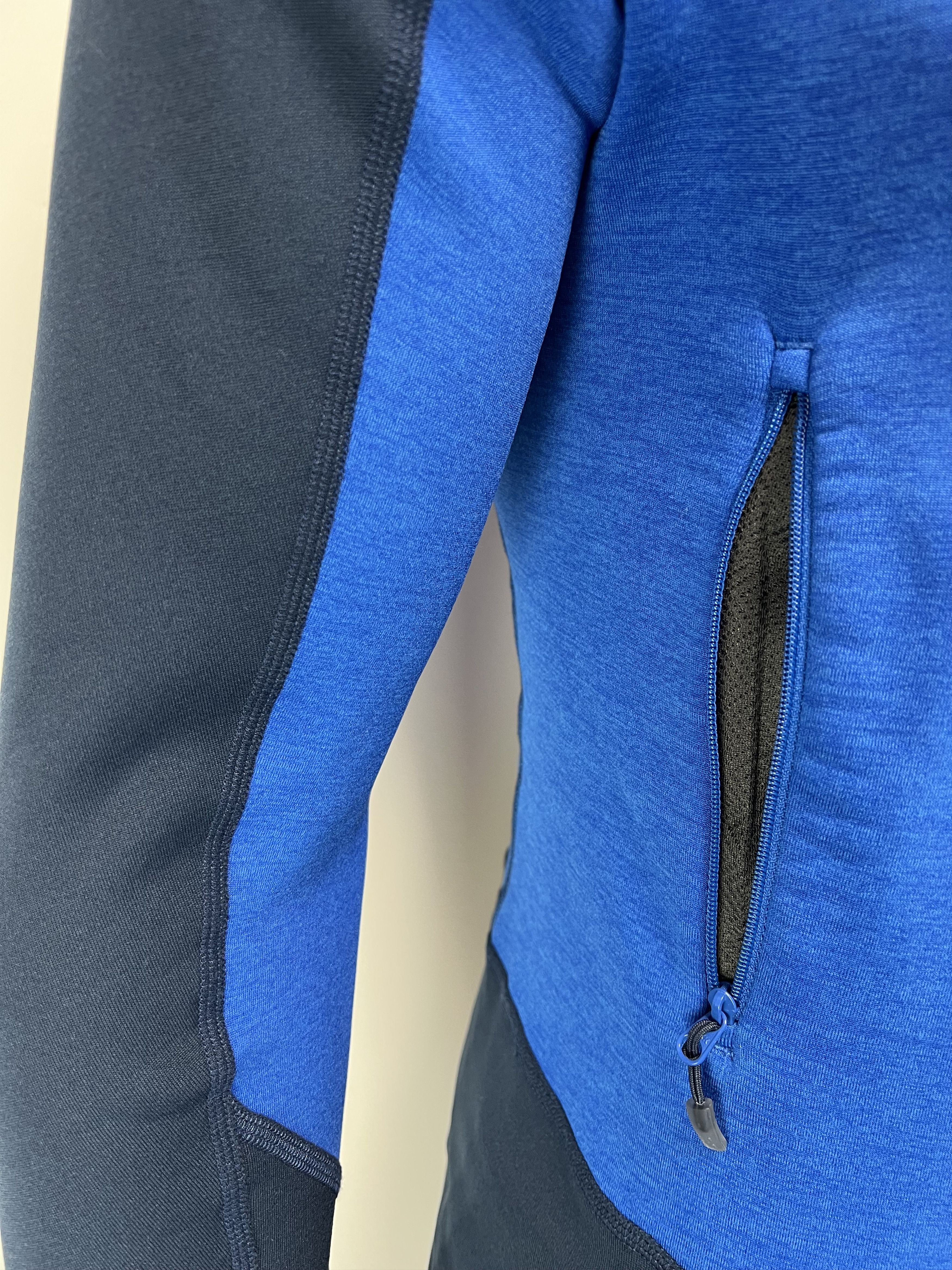 Haglofs Haglofs Men's Spire Mid Full Zip Hooded Jacket Size S Size US S / EU 44-46 / 1 - 14 Thumbnail