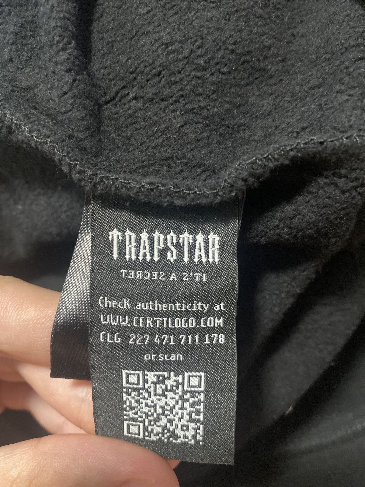 Trapstar London Trapstar - Global Distribution Hoodie Size US L / EU 52-54 / 3 - 9 Thumbnail