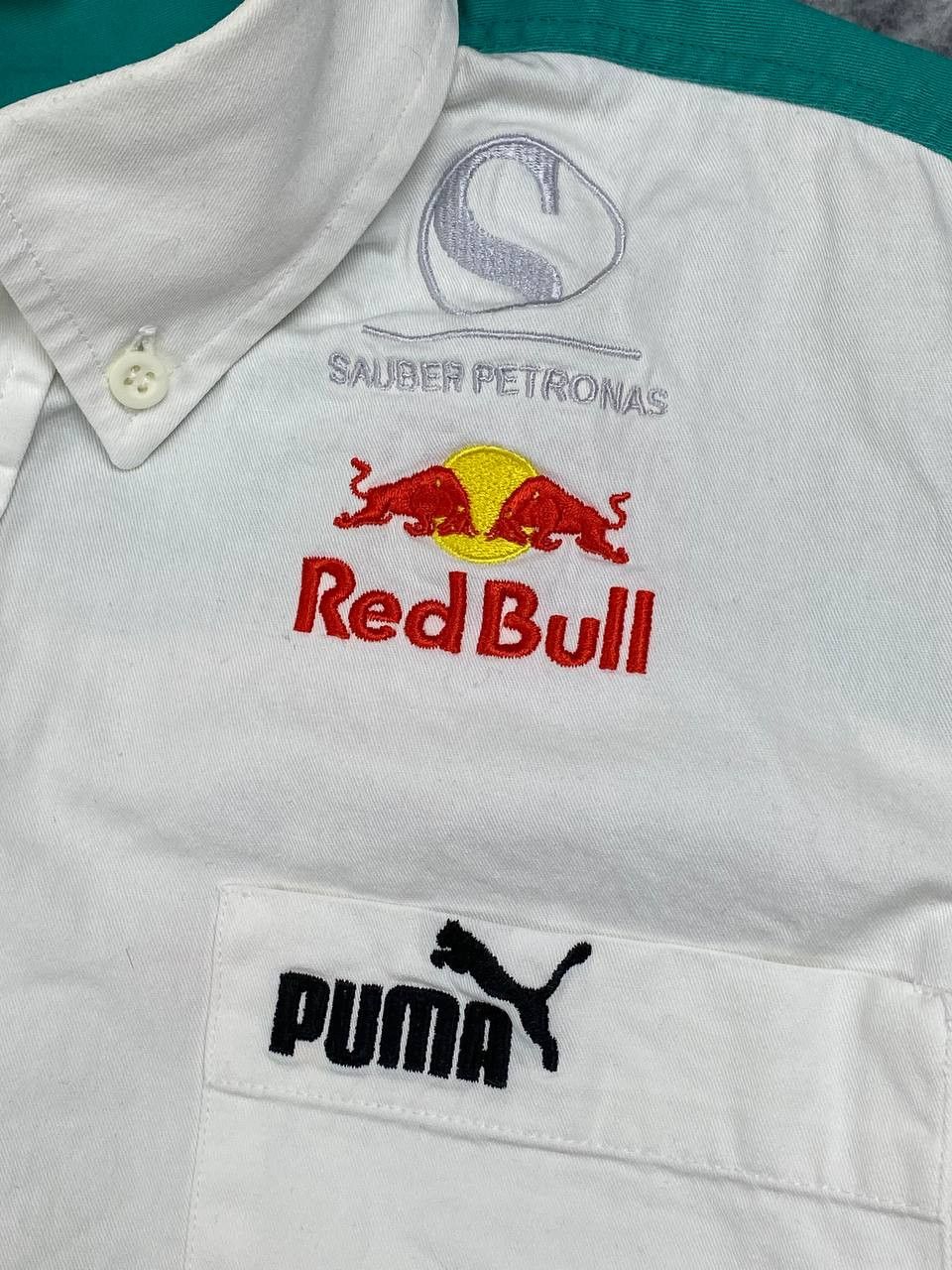 Puma Vintage Puma Red Bull Sauber Petronas Team Big Logo Size US M / EU 48-50 / 2 - 4 Thumbnail