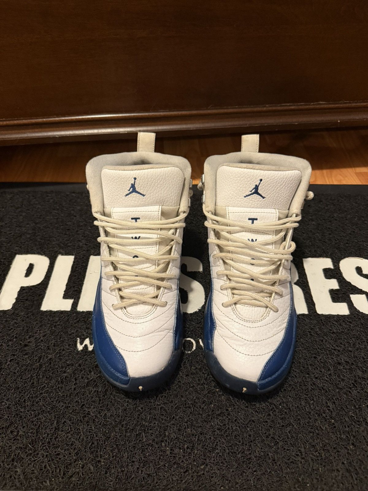 Jordan Brand Jordan Retro 12 French Blue Size 7 Size US 7 / EU 40 - 3 Thumbnail