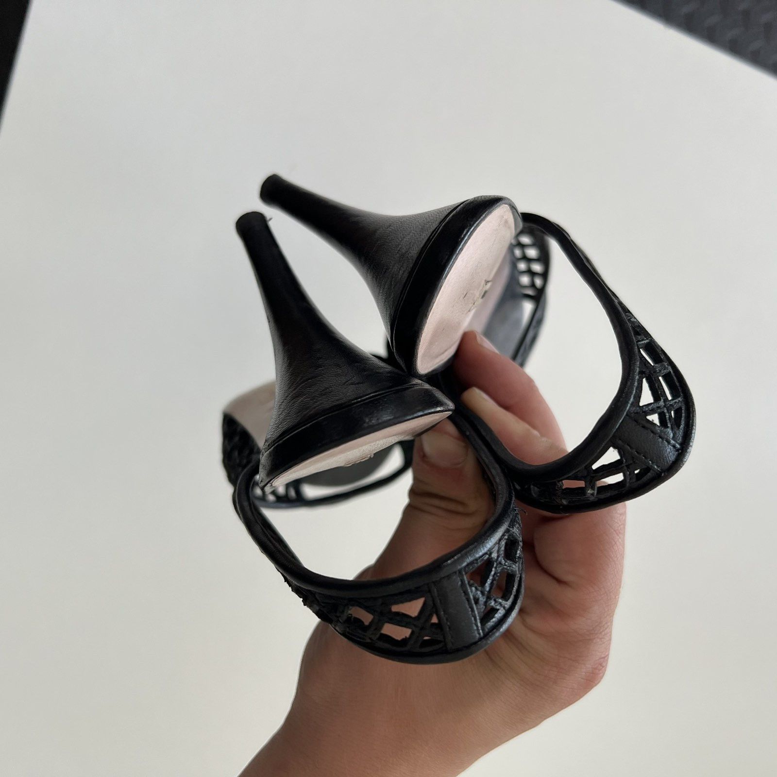 Miu Miu VTG Miu Miu leather heels shoes size 35 Black Size US 5 / IT 35 - 9 Thumbnail