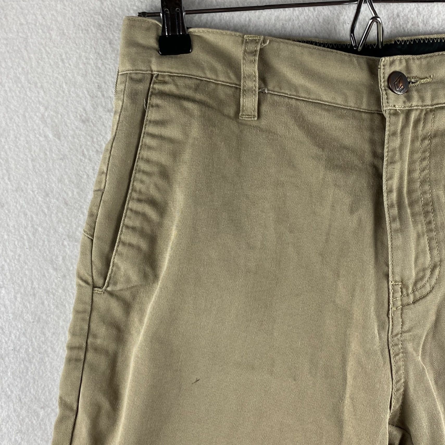 Volcom Volcom Shorts Mens 28 Beige Chino Flat Front Slash Pockets Embroidered Logo Size US 28 / EU 44 - 3 Thumbnail