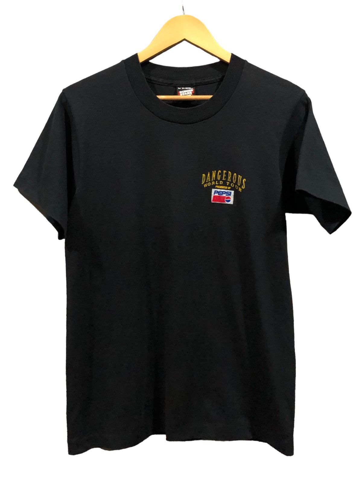 Michael Jackson Vintage 90s Michael Jackson Dangerous World Tour Tshirt Size US M / EU 48-50 / 2 - 2 Thumbnail