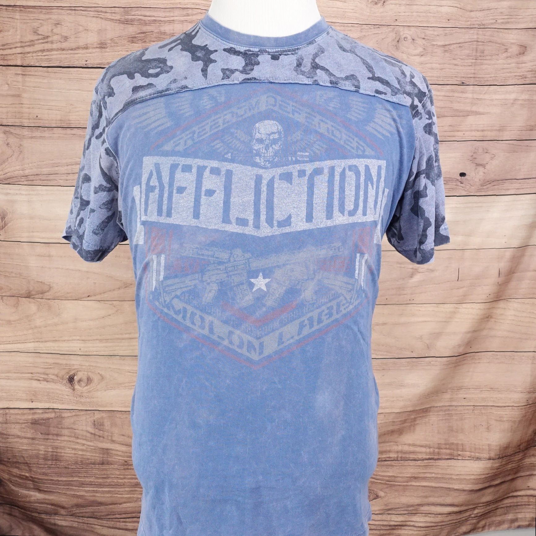 Affliction VINTAGE AFFLICTION FREEDOM DEFENDER BLUE SHORT SLEEVE SHIRT XL ADULT BLUE 2000s CONCERT MENS Size US L / EU 52-54 / 3 - 2 Thumbnail