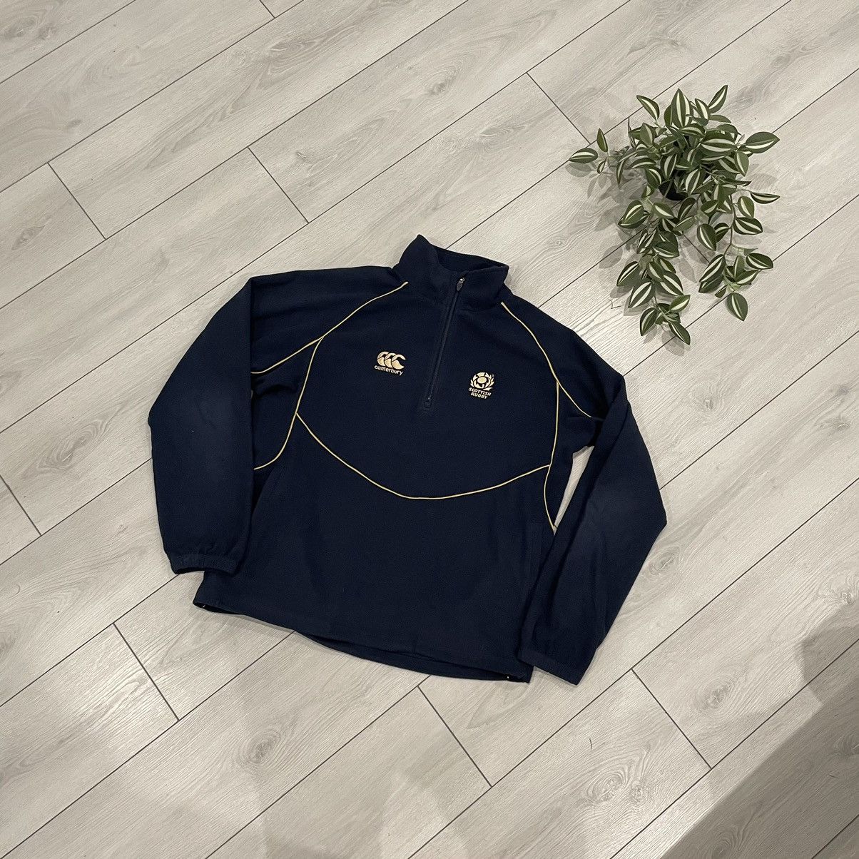 Canterbury of New Zealand × Japanese Brand × Vintage Vintage Canterbury Sherpa Fleece Jacket jersey scotish rugby Size US L / EU 52-54 / 3 - 1 Thumbnail
