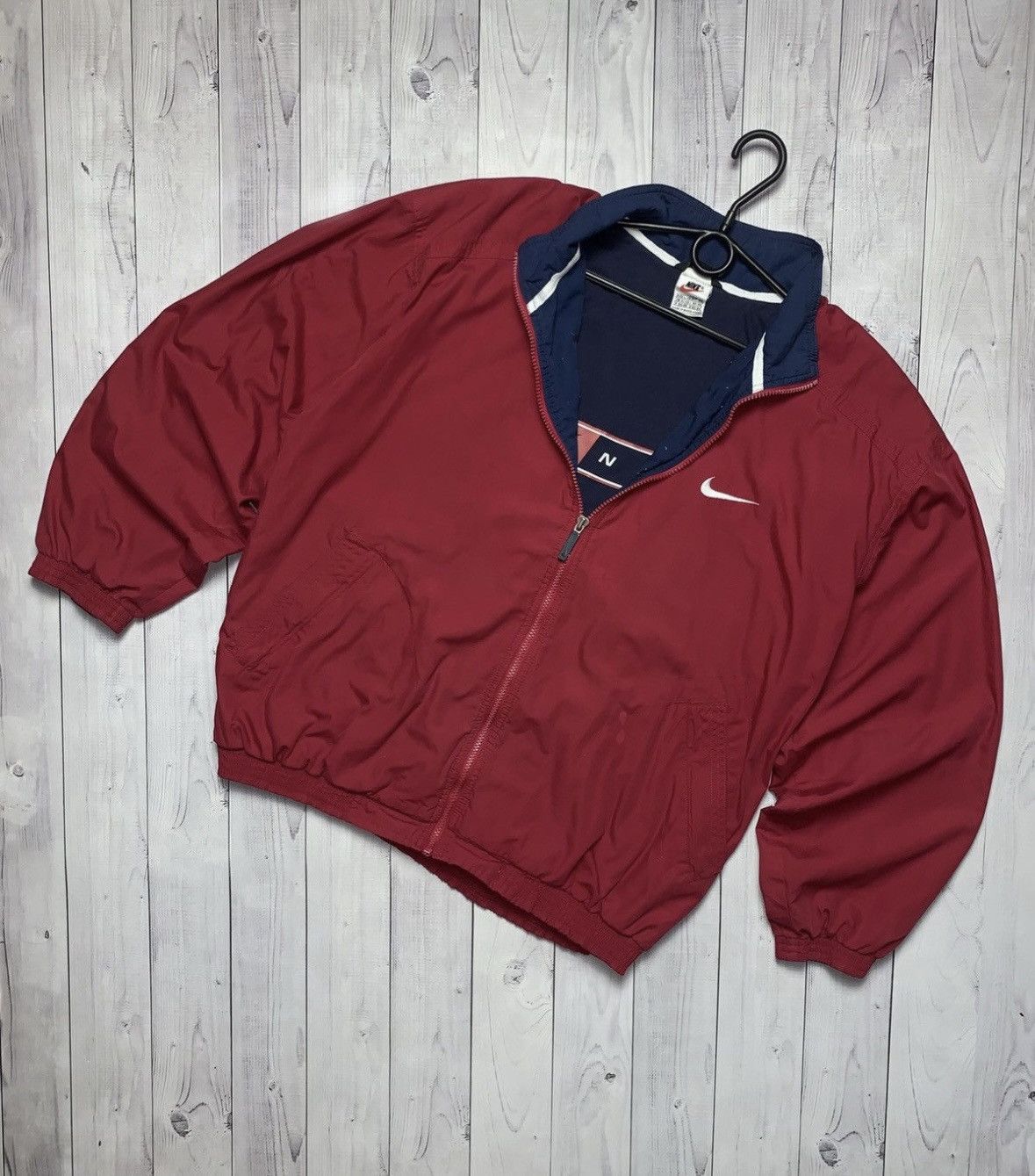 Nike × Vintage Vintage Nike track jacket size L logo red distressed Size US L / EU 52-54 / 3 - 13 Thumbnail