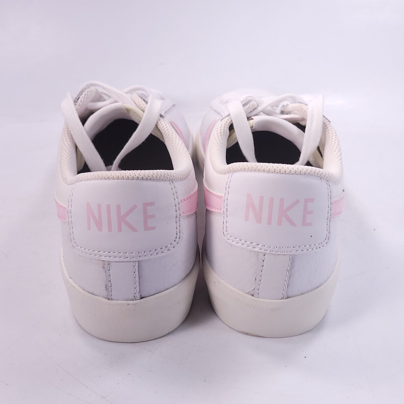 Nike Nike Blazer Low Leather Shoe Mens Size 7 CI6377-106 White Size US 7 / EU 40 - 3 Thumbnail