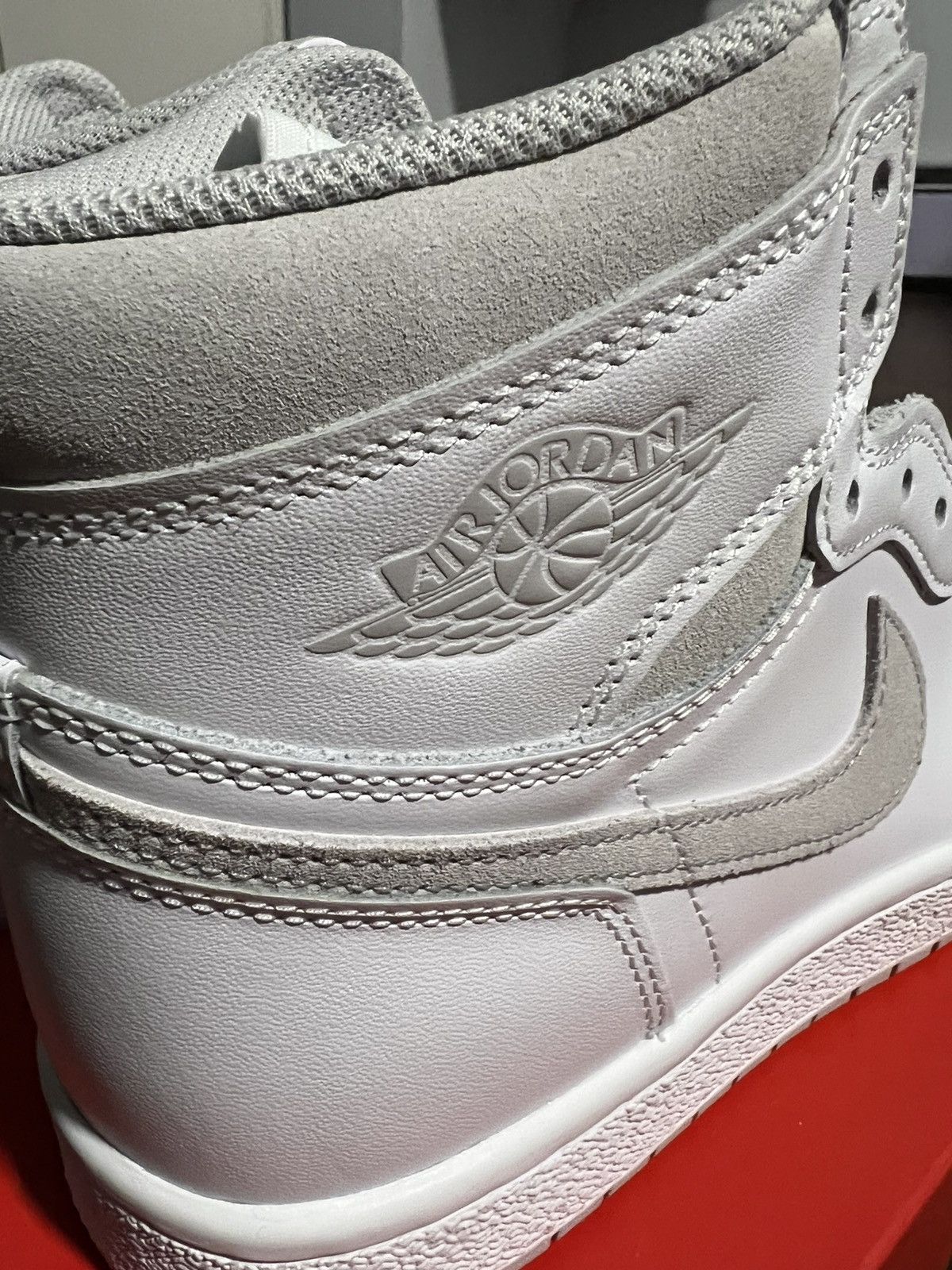 Jordan Brand Air Jordan 1 ‘85 OG Neutral Grey US Size 9 Size US 9 / EU 42 - 11 Thumbnail