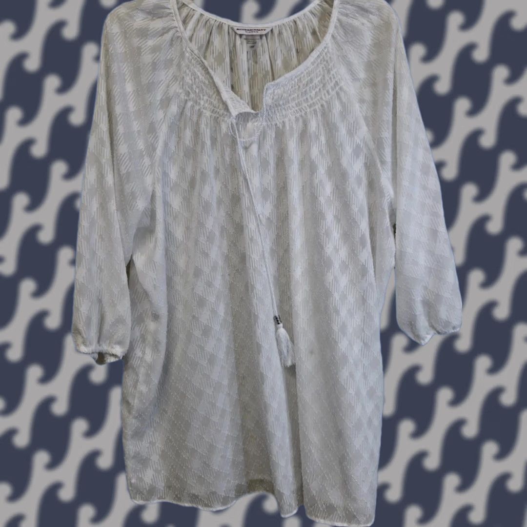 Vintage Allison Daley Blouse Peasant Tunic 3/4 Sleeve V-Neck Tie White 16W 18W Plus Women’s Bohemian Shirt Geometric Tassel Size XXL / US 16-18 / IT 52-54 - 1 Thumbnail
