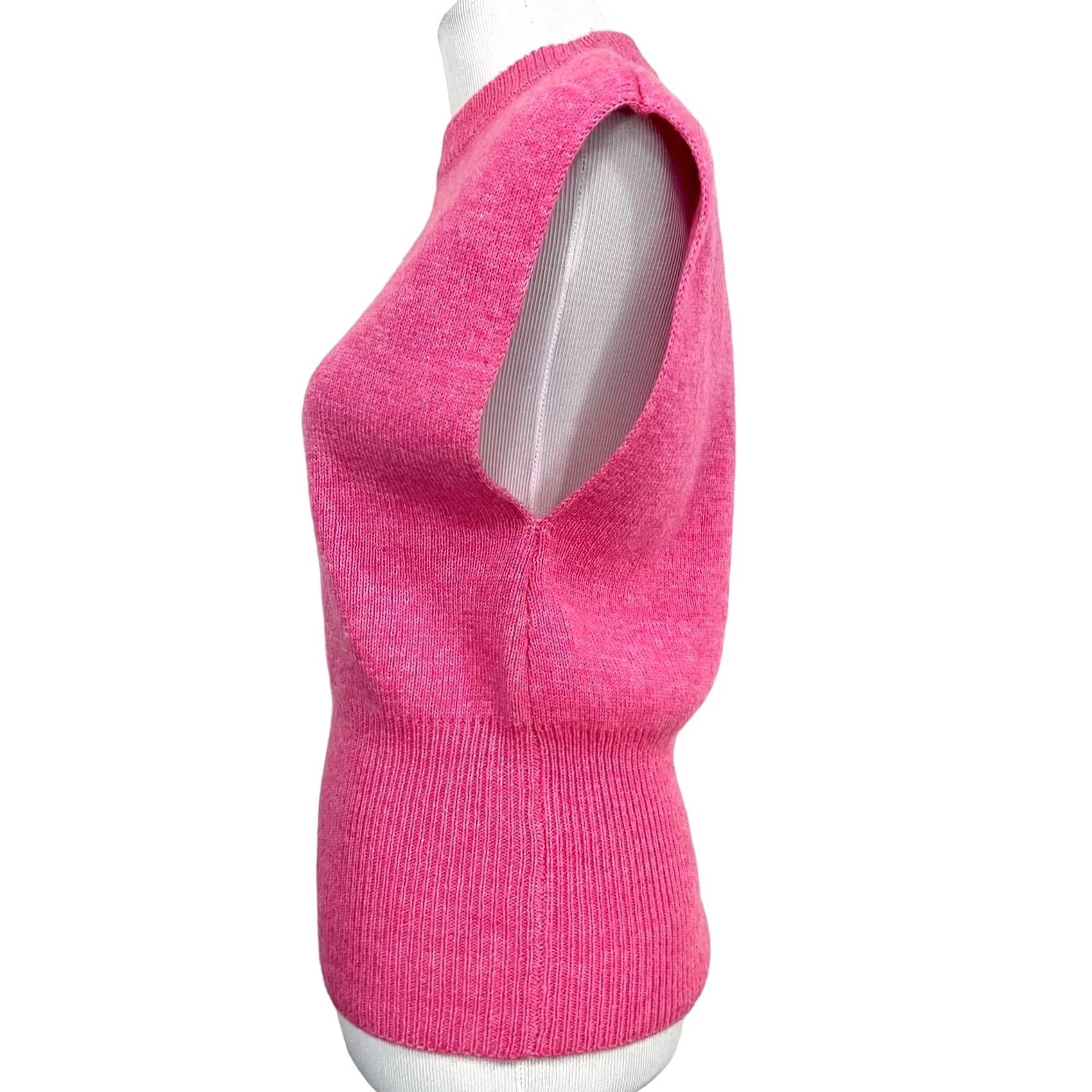 Vintage Molly Bracken Premium Sleeveless Sweater Bright Pink Boxy Women’s Sz M Sleeveless Pullover Womens Pink Boxy M Size M / US 6-8 / IT 42-44 - 3 Thumbnail