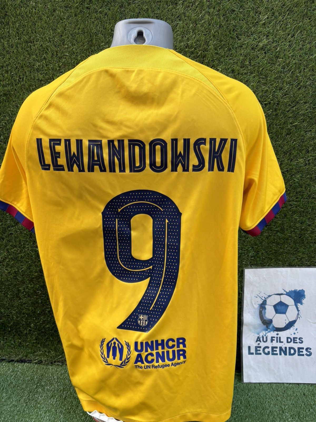 Nike Jersey lewandowski barcelone Size US M / EU 48-50 / 2 - 1 Thumbnail