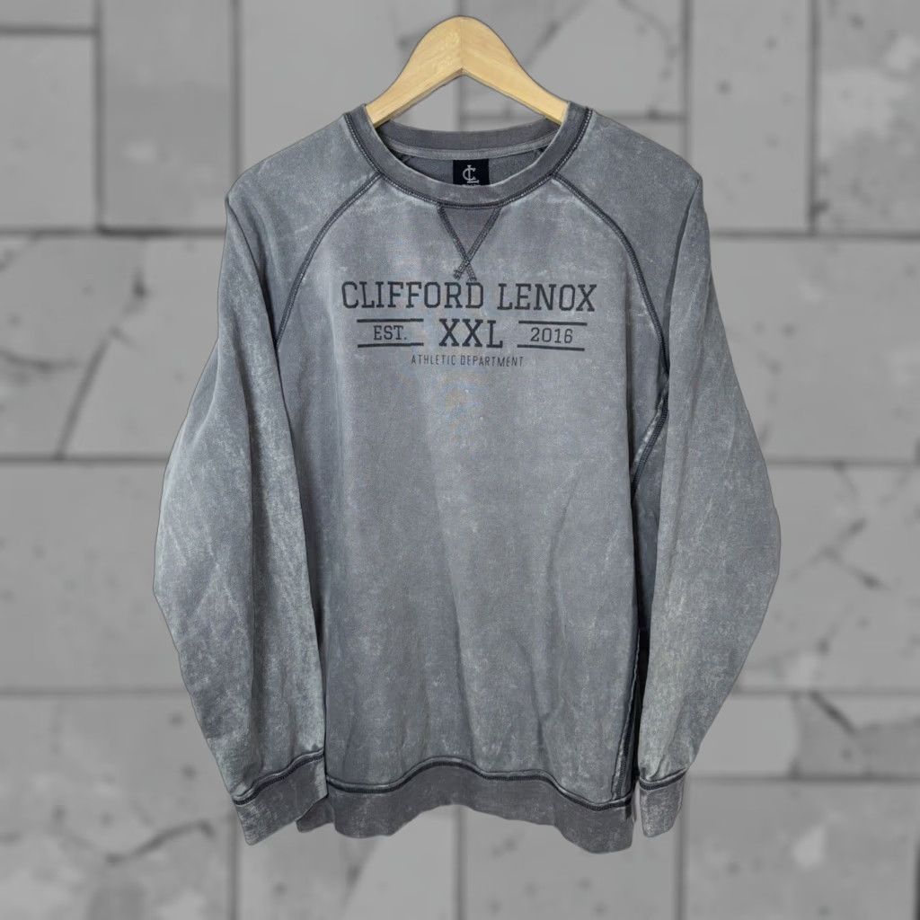 Vintage Clifford Lenox Sweatshirt Mens M Crew Neck 100% Cotton Gray Distressed Logo Graphic Print Sports Size US M / EU 48-50 / 2 - 1 Thumbnail