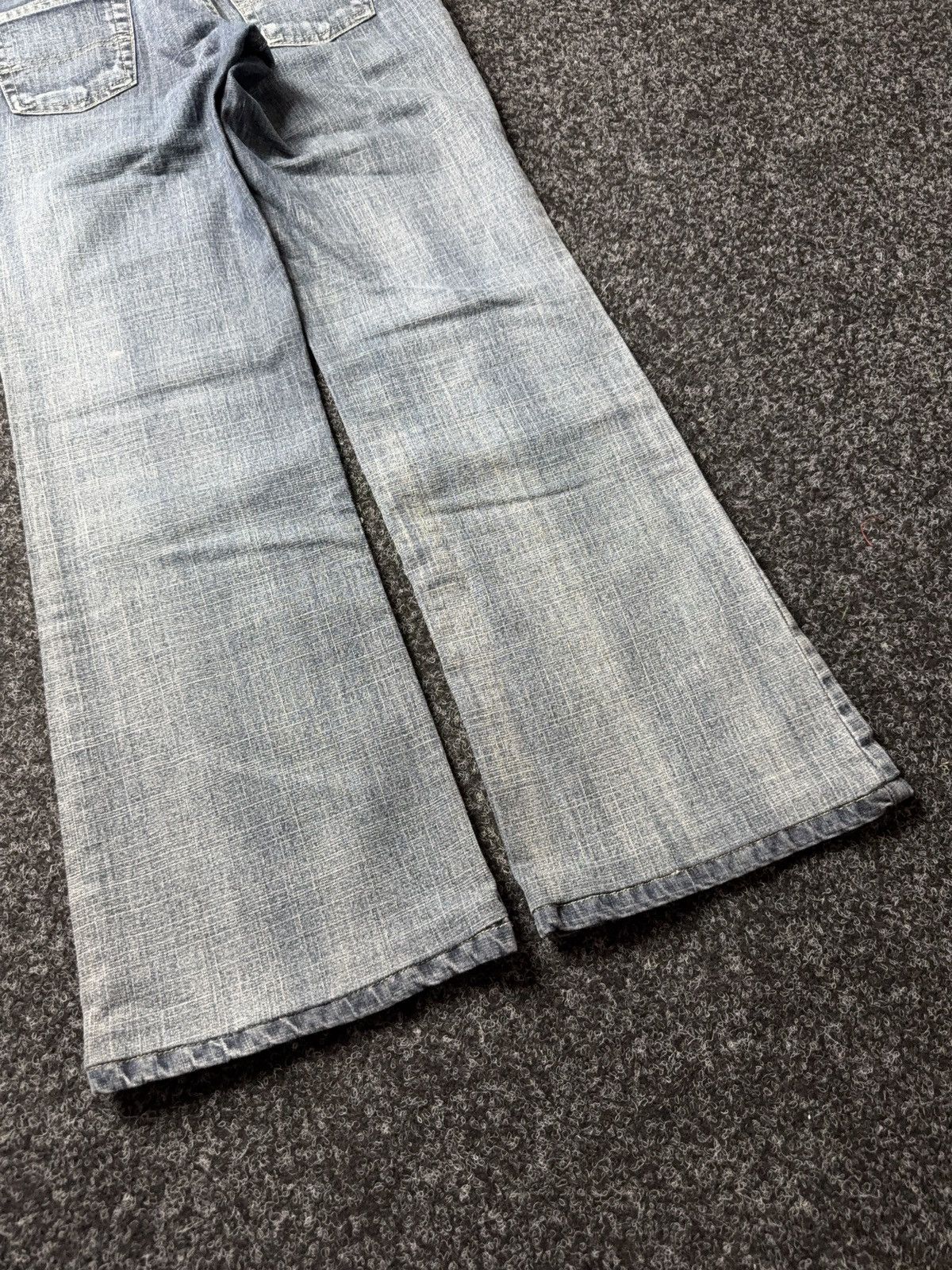 Tommy Hilfiger Retro 90s Tommy Hilfiger Denim Y2K Flare Jeans Low Rise Blue Size 29" - 14 Thumbnail