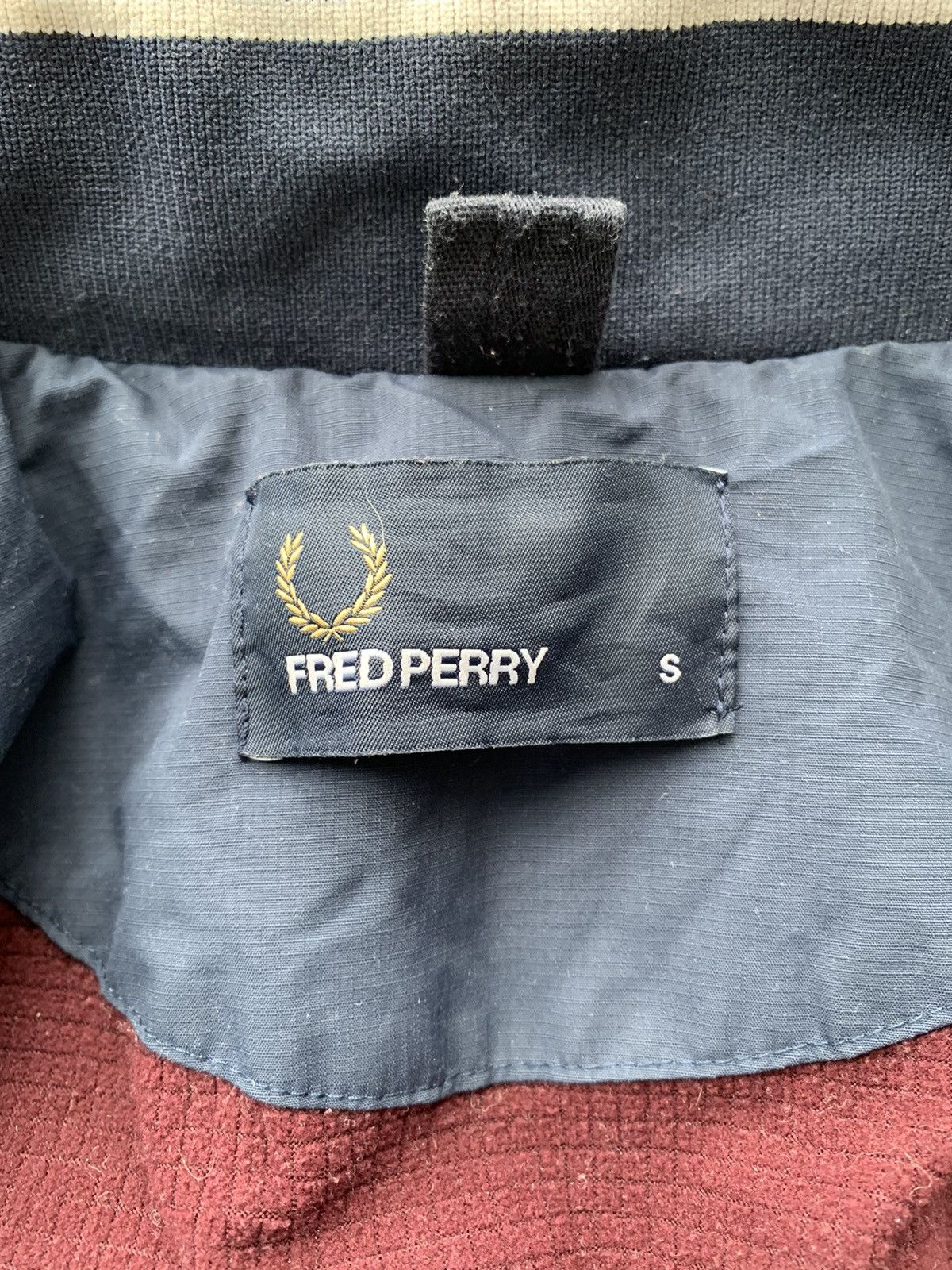 Fred Perry Fred Perry light bomber Jacket Size US S / EU 44-46 / 1 - 6 Thumbnail