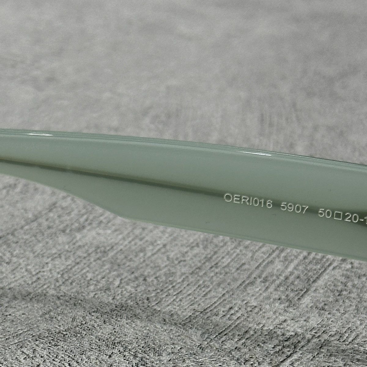 Off-White OFF WHITE ARTHUR SUNGLASSES Size ONE SIZE - 8 Thumbnail