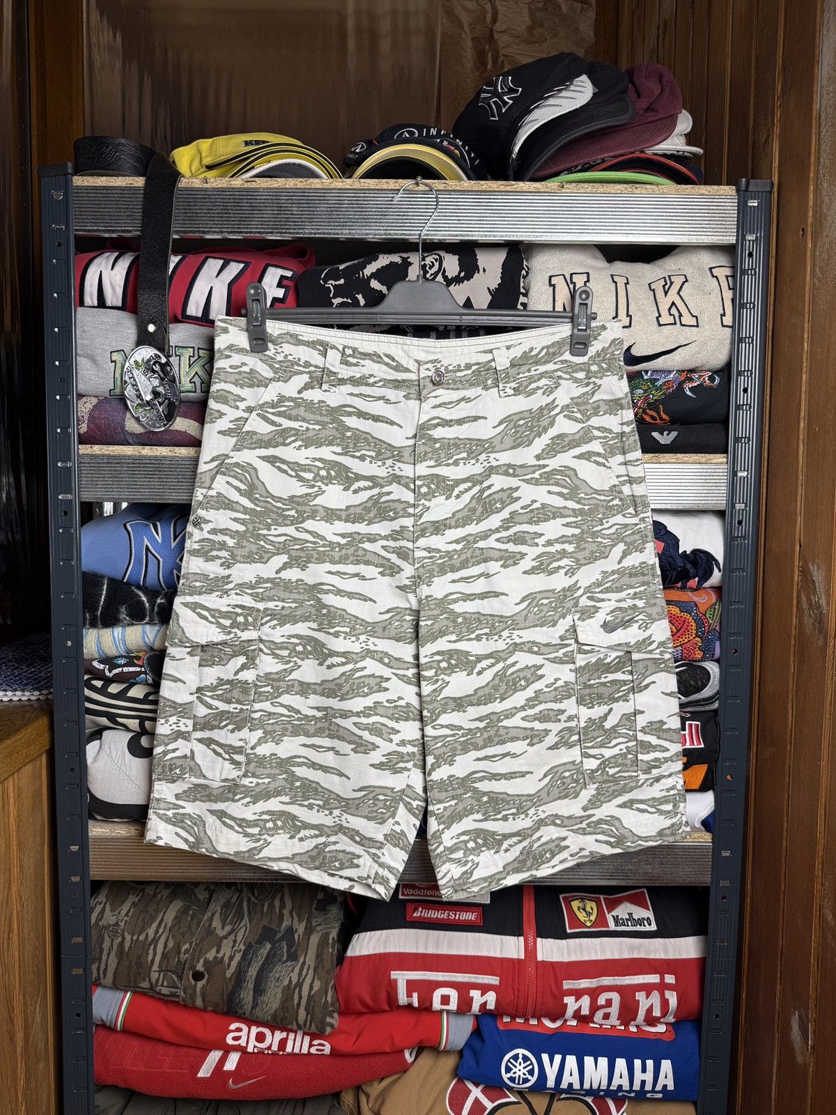 Nike Vintage Y2k Nike Ronaldinho 10 Shorts Football Soccer Hype Size US 34 / EU 50 - 2 Thumbnail