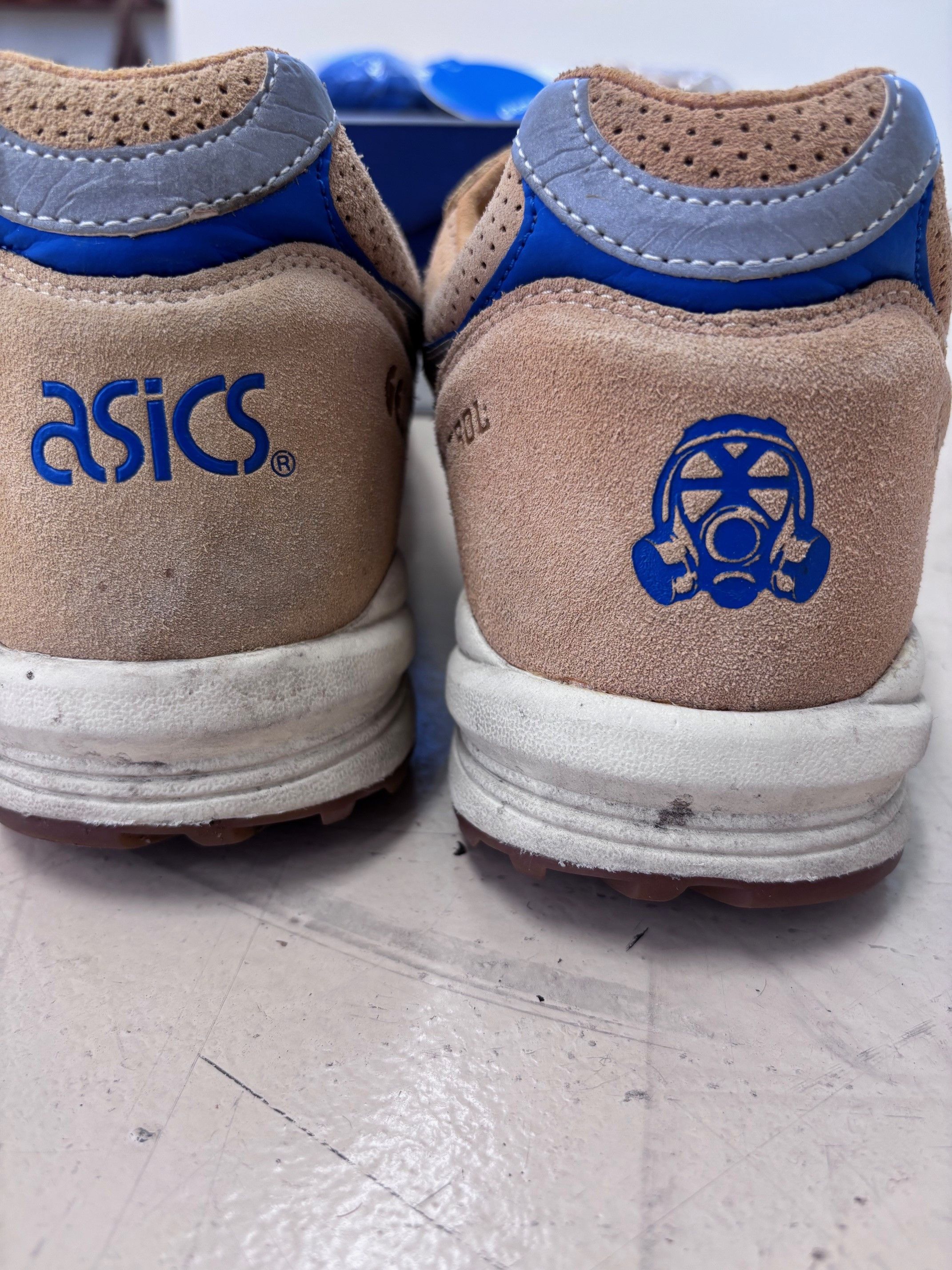 Asics × Footpatrol Asics x Footpatrol Gel-Saga Size US 12 / EU 45 - 6 Thumbnail