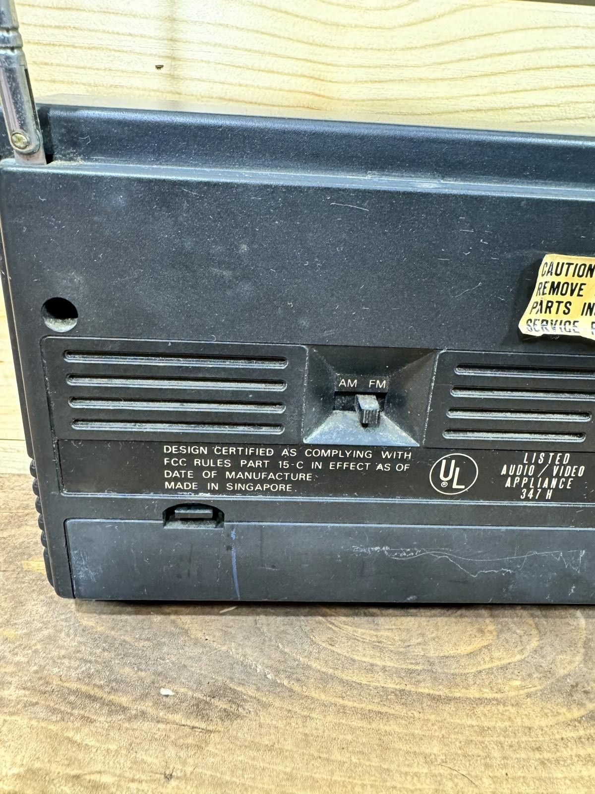Designer Magnavox 270 Vintage AM/FM Radio Black Retro Works Battery Size ONE SIZE - 6 Thumbnail