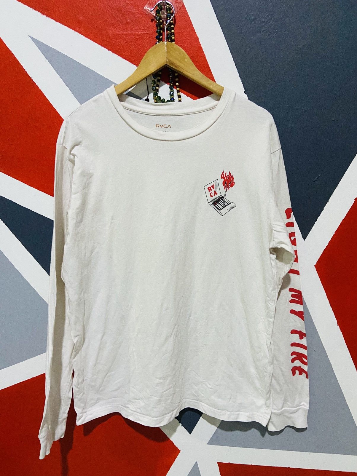 RVCA RVCA ARTIST NETWORK PROGRAM LONG SLEEVE TEE Size US XL / EU 56 / 4 - 2 Thumbnail